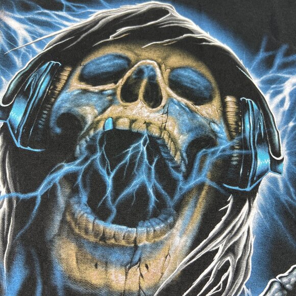 Y2K Skull Skeleton Lighting Rock Reaper Shirt Fits Medium Black Faded Tee Tag L - Picture 3 of 11